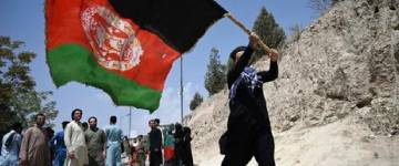 Talibanes le ponen fecha a EE.UU. para retirarse de Afganistán