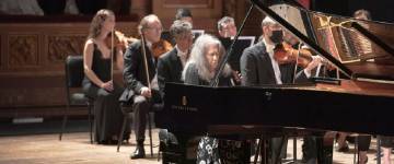 La música como único artilugio en manos de Martha Argerich para su cierre en el Colón