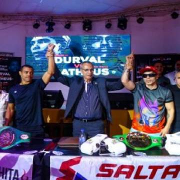 Durval Palacio ante Da Silva por el título Feconsur